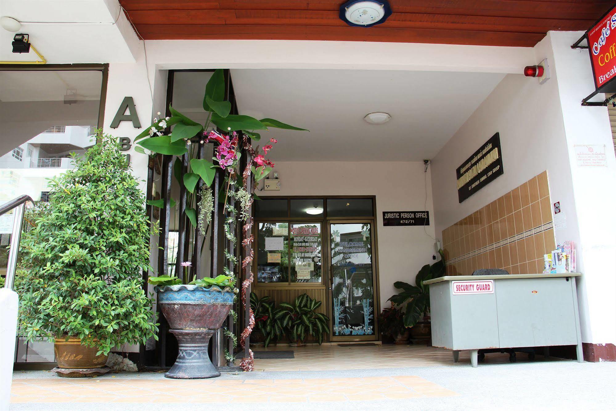 Jomtien Good Luck Apartment Bagian luar foto