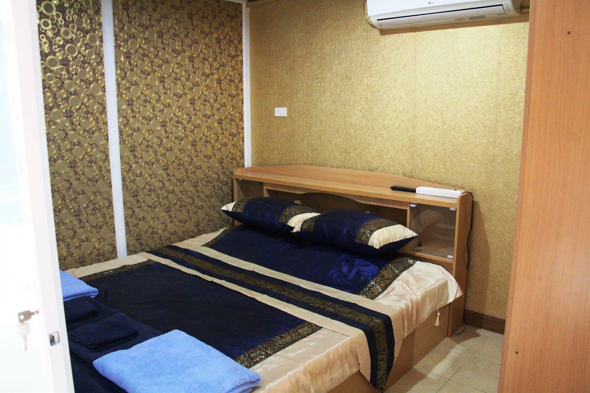 Jomtien Good Luck Apartment Bagian luar foto